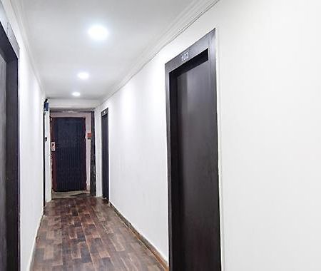 Stay Kiya Royal Oak Kolkata Bagian luar foto