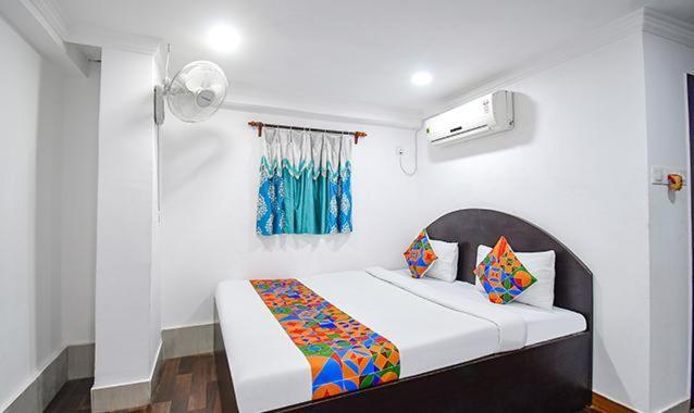 Stay Kiya Royal Oak Kolkata Bagian luar foto